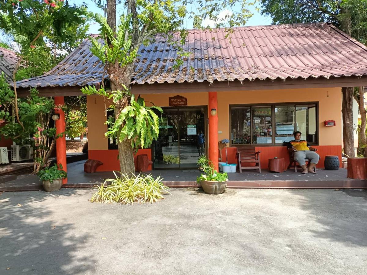 Baan Suan Villas Resort Ban Suan  Exteriör bild