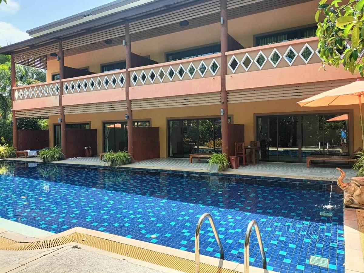 Baan Suan Villas Resort Ban Suan  Exteriör bild